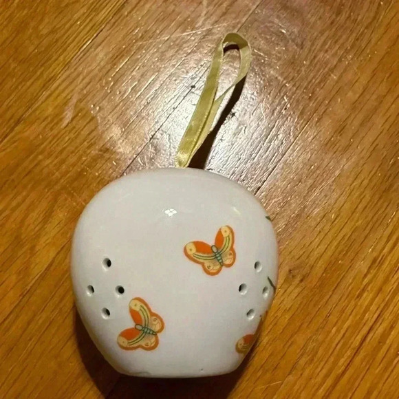 VTG Royal Worcester HUTSCHENREUTHER porcelain trinket ornament spring butterfly - Picture 2 of 4